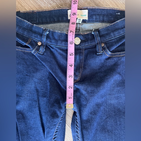 Roxy Denim Low Rise Flare Jeans Tall Y2K sz 1 / 25 - Picture 5 of 9